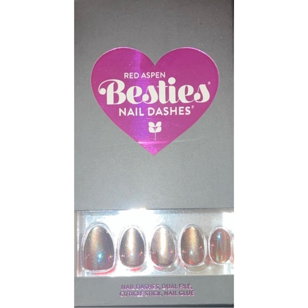 💜 Red Aspen Besties Nail Dashes – “Cosmic Besties, Claudia” – NEW in Box 💜 - Picture 2 of 3